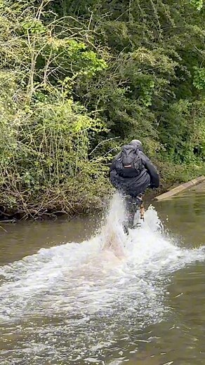 1.4M views · 9K reactions | Get them feet out the way #ebike #bikelife #electricity #water #surron #flood #splash #deep #satisfying #entertainment #reels #fyp #fbreels #fb | Wet Roads, Floods and Fails | Facebook