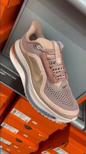 Nike Pegasus Premium “Metallic Rose Gold”