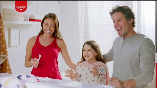 Colgate Optic White Renewal TV Spot, 'Baby Names'