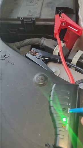 Jeep grand cherokee L 2021 battery died and you have to move the seat to have space to remove it