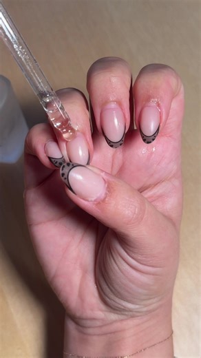How to Remove Press On Nails Effectively