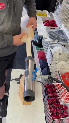 Making bat with grip in handel