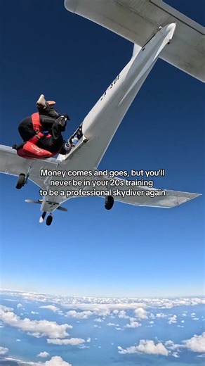 465K views · 9.6K reactions | Ever thought about turning skydiving into a career? Get your Diploma in Commercial Skydiving. Applications open now! | New Zealand Skydiving School | Facebook