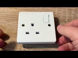 Handyman Tips and Tricks - How working Key Cutting Machine