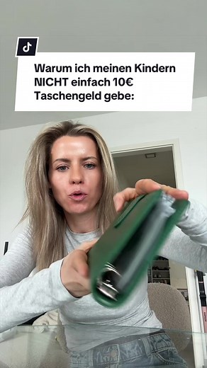 so lernen sie einfach sinnvollen Umgang. Und das ist GOLD wert 🙌🏻🙌🏻 normales Taschengeld ist oft ein „Ich warte auf mein Geld, im besten Fall spare ich ein bisschen und dann gebe ich alles aus“ das ist nicht das, was später einen weiterbringt 🫶🏻🫶🏻 #taschengeld #mom #momhack #mama #fyp