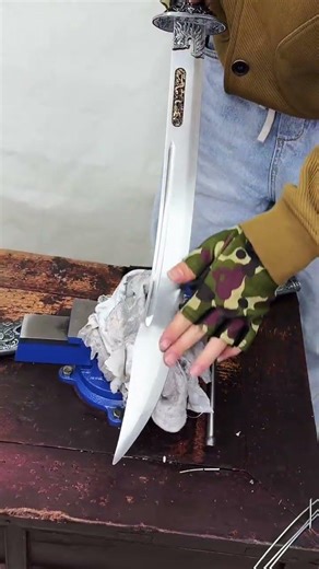 ⚔️ Hidden Extendable Sword – Next Level Weapon Demo