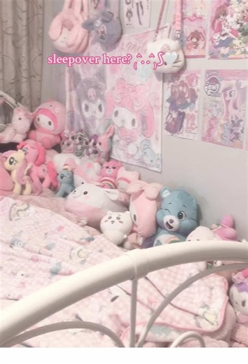 Cutesy Kawaii Room Decor Ideas