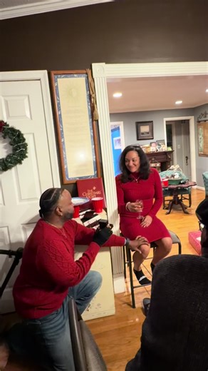 Romantic Christmas Proposal: A Love Story Unfolds