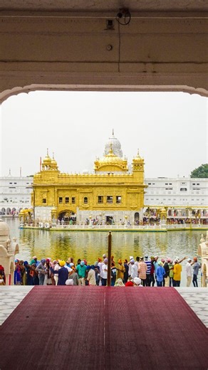 sㅤᴀㅤᴛㅤʏㅤᴀㅤ on Instagram: "ਵਾਹੇ ਗੁਰੂ ਜੀ ਮੇਰ ਕਰੇ, SRI HARMANDIR SAHIB. Amritsar, punjab #amritsar #sriharmandirsahib #🙏 #temple #guru #goldentempleamritsar🙏🏻❤️ #punjab"