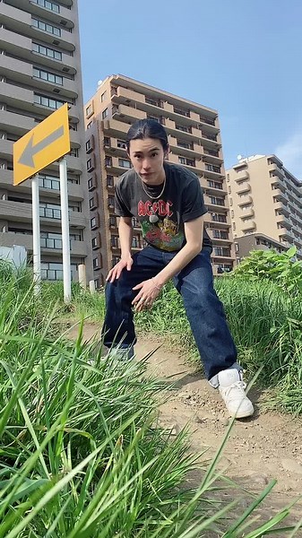 流行の歌に合わせてダンス！