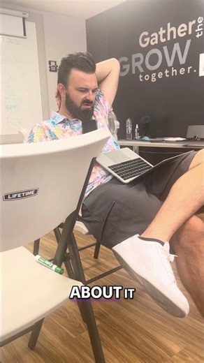 LIVE Cold Call Real Estate Agents TRICK YOU! Don't Sell Your House Now! #shorts