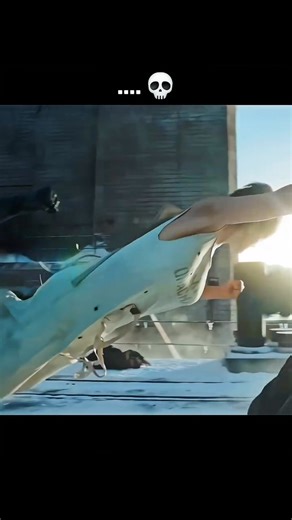 New Supergirl vs Old Supergirl.💀💯 | 𝘼𝙏𝙏𝙍𝘼𝘾𝙏𝙄𝙊𝙉