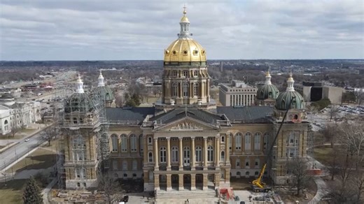 Iowa Senate passes high school citizenship test bill