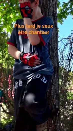 abonné toi concert à 19h le 19 avril vien c à Paris je vais chanter ma musique ( la vie )