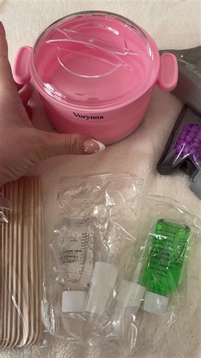 Compact Waxing Kit Review: Perfect for Small Spaces