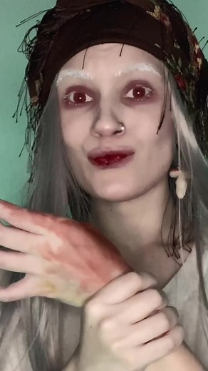Spooky Halloween Makeup Tutorial with Fake Blood