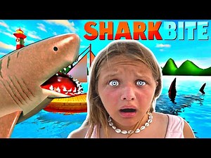 SHARK BITE!!! ESCAPE THE ROBLOX SHARK 🦈🦈!