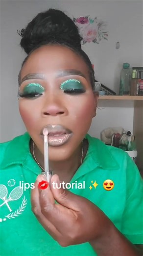 Lips tutorial | The beauty of a woman