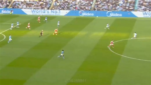 Bernardo is like 5’5, 120 pounds soaking wet. Havertz is 6 foot fucking 4 btw, and Bernardo still got to the ball first. Why? Heart. That’s it. Heart over height. That’s the difference between someone willing to die on the pitch and someone who shrinks when it matters most.