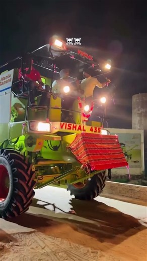Globally Most Selling Indian Combine Harvester- Vishal 435 Combine