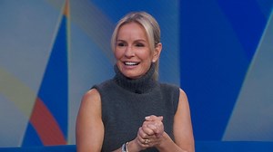 What vitamin deficiencies are linked to fatigue?