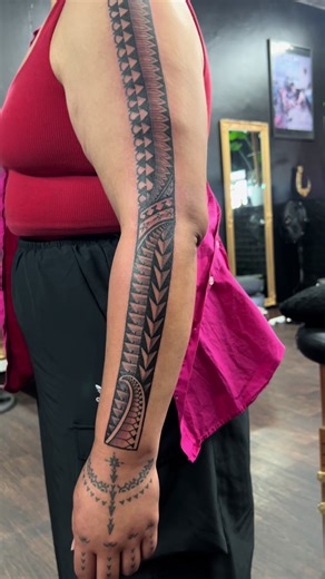 Exploring Cook Islands Tattoo Traditions