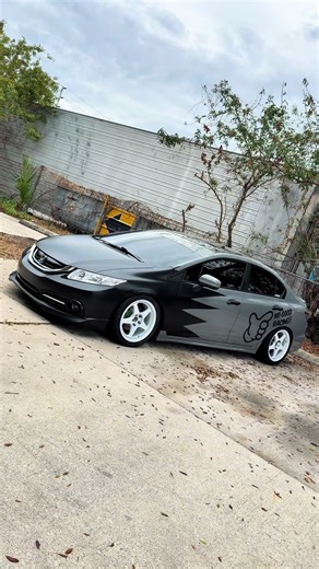 Your vinyl wrap isn’t paint, and it definitely shouldn’t be treated like it. A proper wash isn’t just about keeping it clean… it’s about protecting your investment. Vinyl is more sensitive to harsh chemicals, automatic car washes, and aggressive brushes. Using the wrong products can cause fading, staining, edge lifting, or premature failure. A safe hand wash with pH-neutral soap keeps contaminants from embedding into the film and preserves the color and finish- whether it’s gloss, satin, or matt