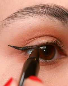 4.3K views · 45 reactions | You can never go wrong with winged eyeliner and red lipstick! | Limitless Flow | Facebook