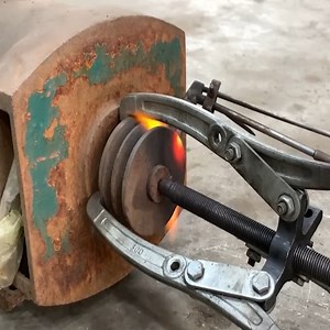 Repair_And_Reuse_Rusty_Generators____Don't_Replace,_Restore_To_Extend | Rire avec