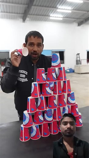 Cops ka kila Indian Hacker prank Pani peene Wale cup ke sath prank