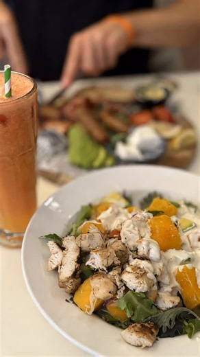 All day menu options, including breakfasts and salads! | Cafe 7