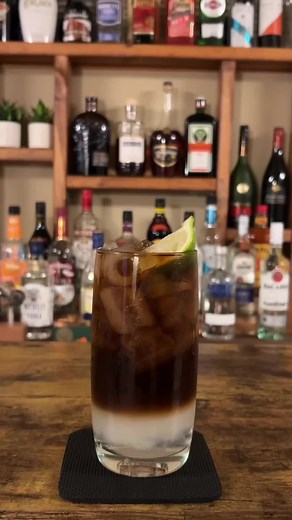 Let’s make Taylor Swift’s favorite cocktail Vodka Diet Coke - 60mL Vodka - 30mL Triple Sec - 15mL Lime Juice Top with Diet Coke #TaylorSwift #swifties #foryou #cocktailrecipee #cocktailrecipeshomebartender #homecocktail😍 #makecocktailswithme #cocktailsandrinks #bartenders #athomecocktails #coktail