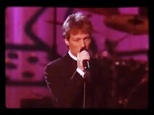 Jon Bon Jovi - " Christmas (Baby Please Come Home) " (Live)