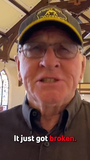 Dan Gable Reacts to Penn State Breaking 1997 NCAA Tournament Team Point Record