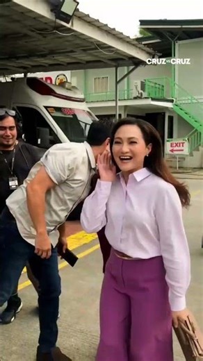 Cruz vs. Cruz: Gladys Reyes, fangirl mode on! (Online Exclusive)