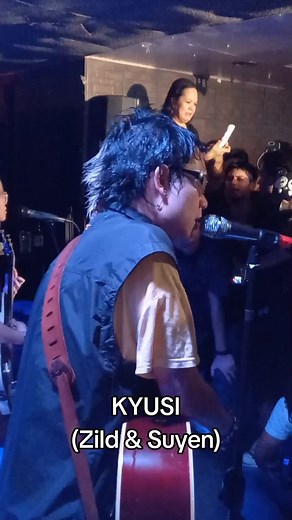 Kyusi Zild and Suyen Live Performance at Mow's