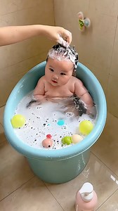 68K views · 448 reactions | A baby’s relaxing bath time! | Viral Stories | Facebook