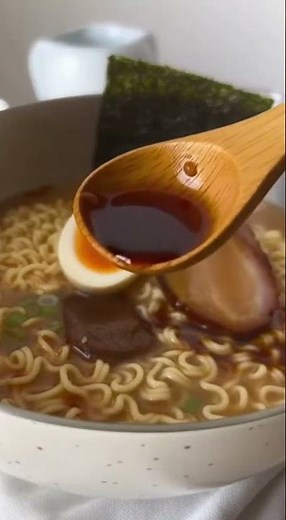 Easy Ramen Noodle Bowl 🍜 | 15-Minute Quick & Delicious Recipe #Shorts