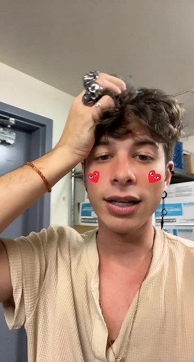 Restaurant Allergy Mishap: An Unexpected Encounter