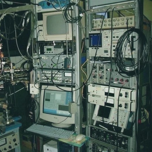 Exploring the Magic of Hatsune Miku's Divine Machinery