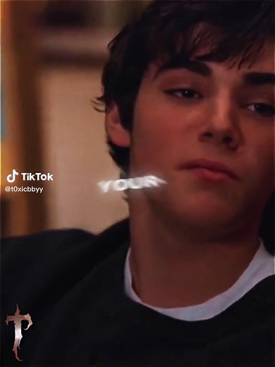 Common Walter White jr W #breakingbad #breakingbadedit #walterwhitejr #walterwhite #walterwhiteedit #edit #edits #fyp #capcut #rjmitte