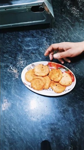 namkin matthi ki recipe!!#food #ytshorts #youtubeshorts