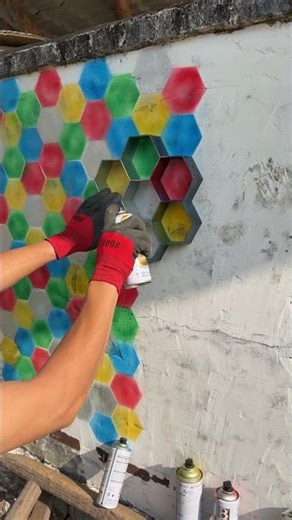 Renovar paredes antiguas con spray de panal