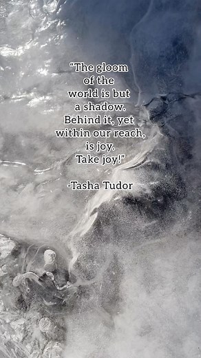 It’s ✨Tasha Tuesday ✨ Every week that I remember it’s Tuesday, I share a quote (sometimes silly, sometimes inspirational), from Tasha Tudor- a New England children’s book author and illustrator many find fascinating because of her idyllic and self-sufficient lifestyle. She raised 4 children, built a working farm and tended to her gorgeous gardens. She was also very quirky- inventing her own religion for fun, believing she would go to the 1830’s when she died, etc… so while I may not have seen ey