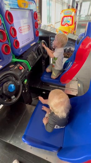 Britney Robinson on Reels