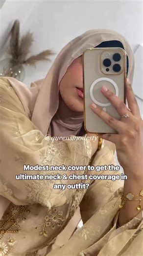 QM | HIJAB | ABAYA | MODEST ACCESSORIES on Instagram: "✨Best-selling 𝐍𝐄𝐂𝐊 𝐂𝐎𝐕𝐄𝐑𝐒 | Perfect for achieving a high neck, chest, back and mid shoulder coverage✨ An absolute essential for all Modest Lovers! No more stressing over your neck/chest showing!💁‍♀️ Simply tuck it under any outfit and you're good to go!💃 𝐏𝐄𝐑𝐊𝐒: •Safety: Neck, shoulder and upper chest coverag