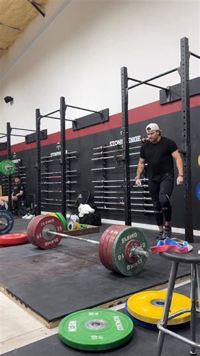 Dylan Cooper on Instagram: "200kg (440lb) Clean and Jerk 362kg total. 6kg PR - #DozerWL"