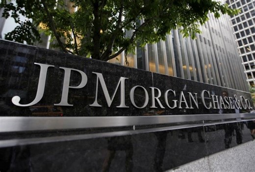 JPMorgan customers can sue over low rates on cash sweeps, US judge rules