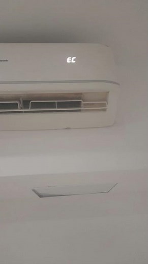 error EC mini Split Panasonic conventional 24000 BTU