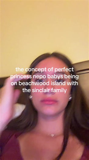 Perfect Princess Nepo Babys on Beachwood Island with the Sinclair Family